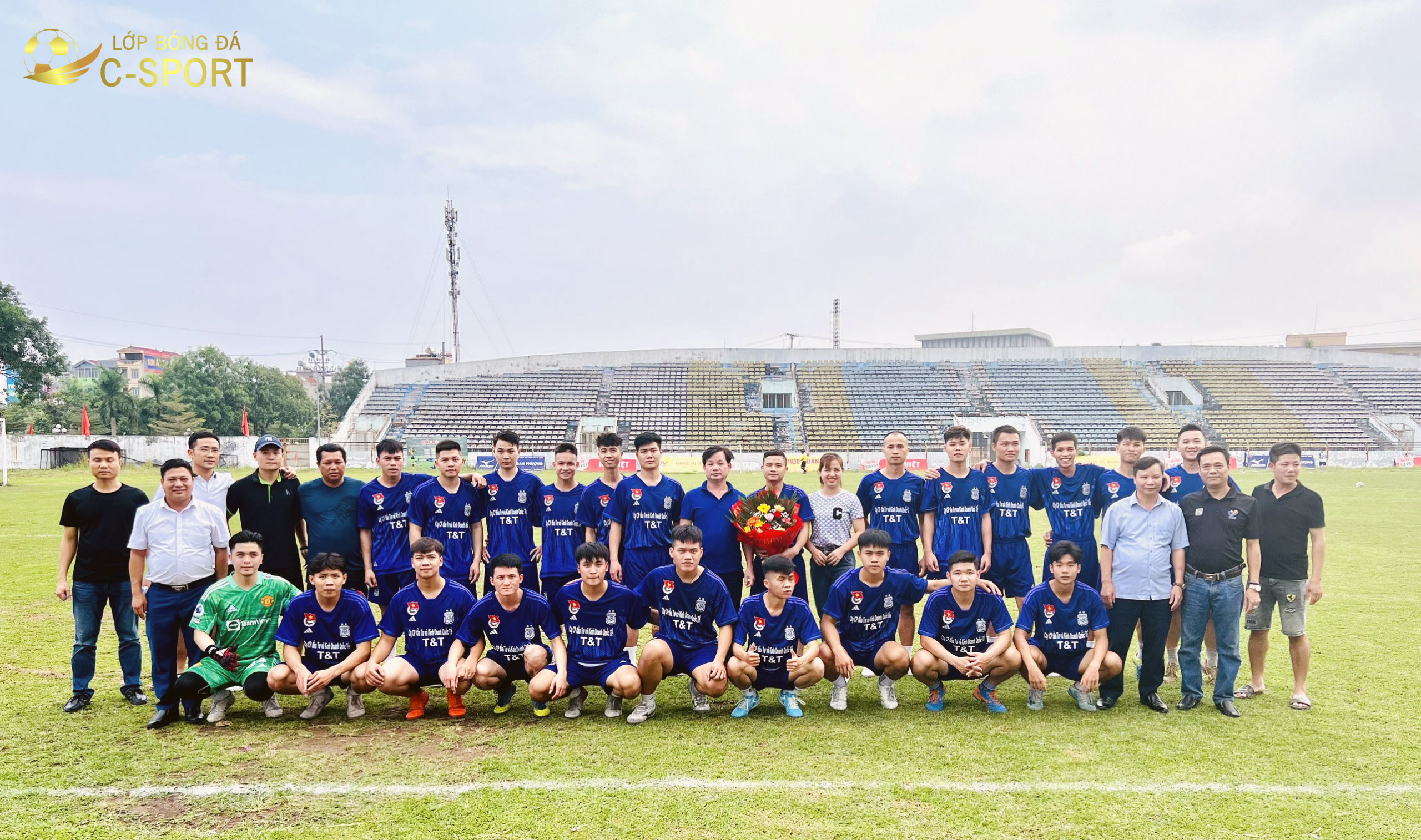 Học viên thường xuyên được tham gia thi đấu tại các giải đấu lớn nhỏ trong và ngoại thành Hà Nội để nâng cao kỹ năng đá bóng.