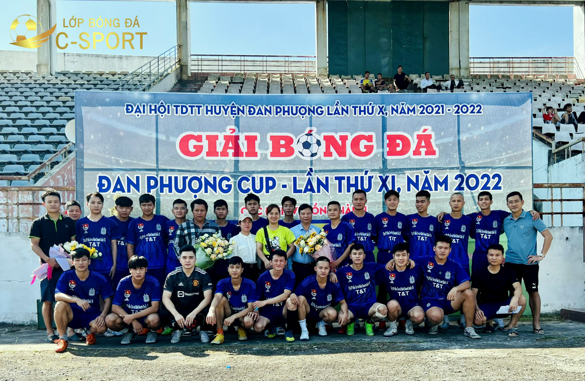 Học viên lớp học bóng đá người lớn C-Sport tham gia thi đấu tại các giải đấu trong thành phố Hà Nội